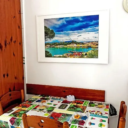 Maria Ischia